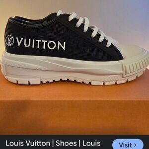 Louis Vuitton Black and White Leather Sneakers
